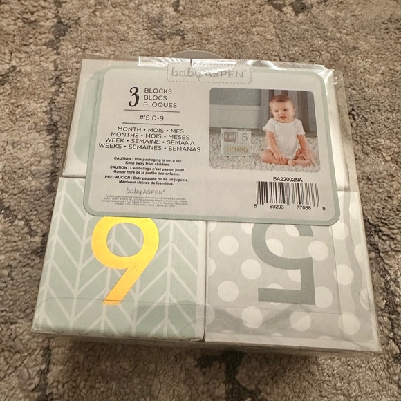 Baby milestone cubes ✨🩵🤍 - Picture 2 of 3